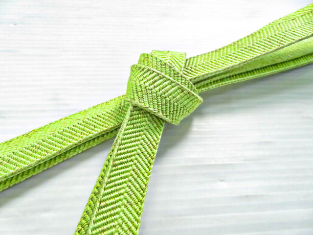 リサイクル　和装小物　帯締め　笹浪組　手組　金糸　フォーマル